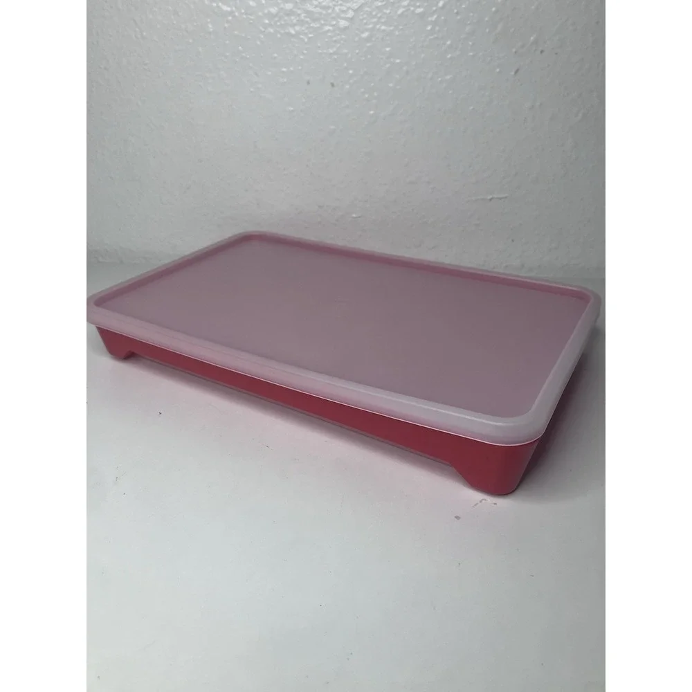 Tupperware Bacon Keeper Hot Dog Keeper Container Sausage Refrigerator Chili Red